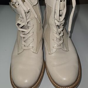 ANTONIO MELANI Off-White Lace-Up Boots